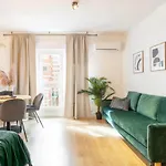 Soek Muelle Uno Holidays Homes