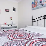 Apartamento Alaska 800 m de la Playa Parking Privado