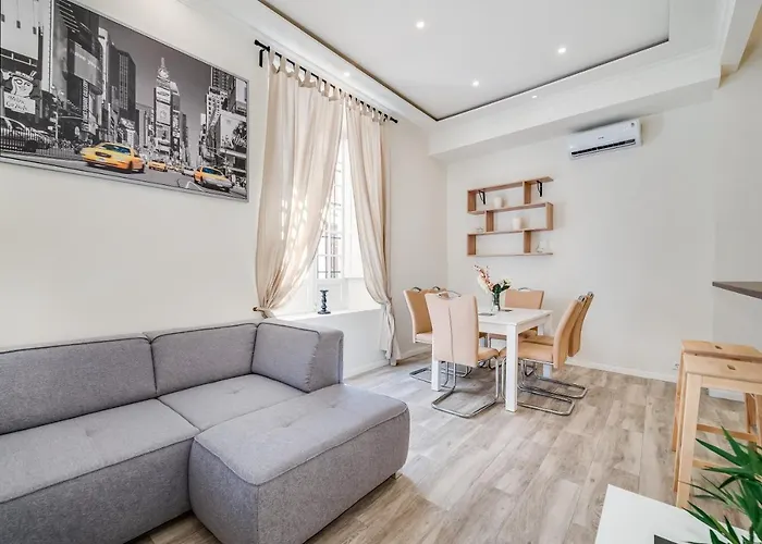 Malaga Center Suite