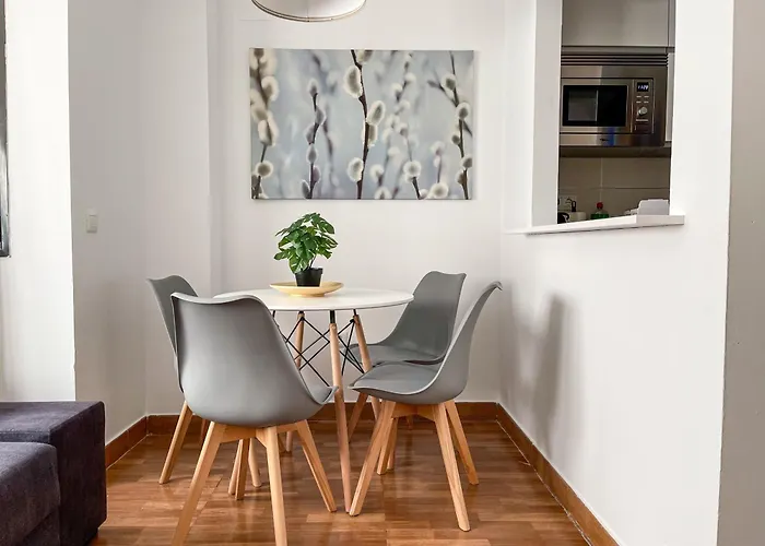 ᔓ Alameda De Capuchinos By Dv Properties ᔕ