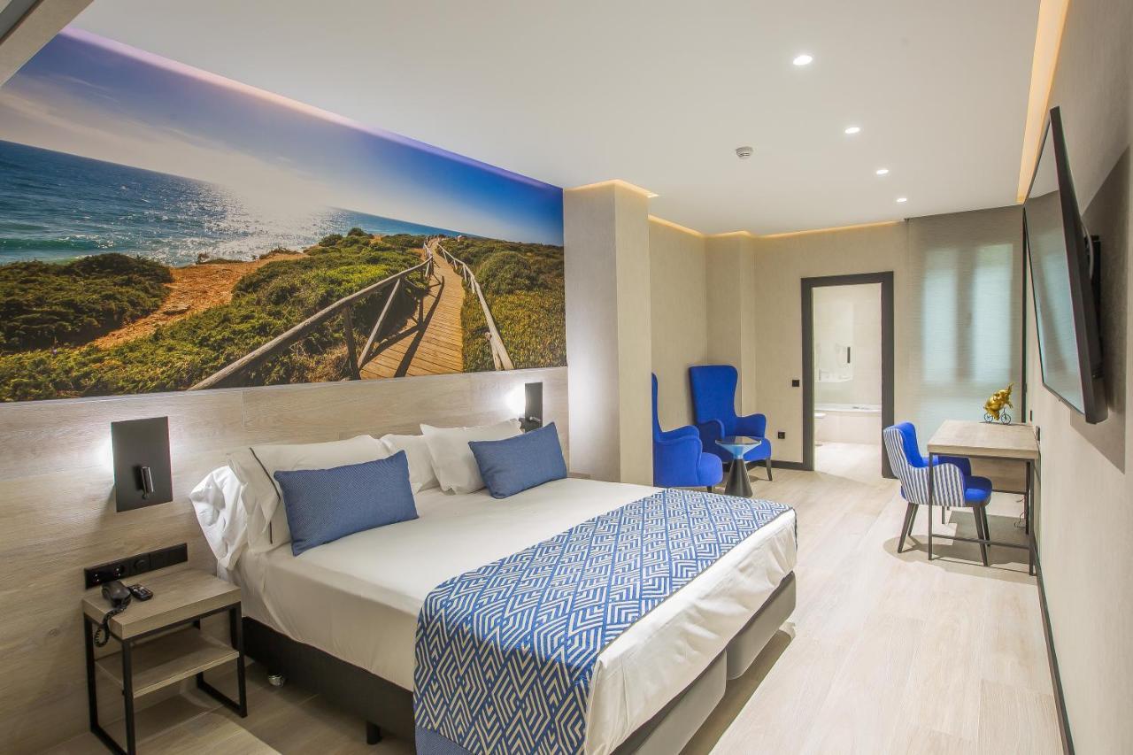 Brö-adults Only 3* Málaga