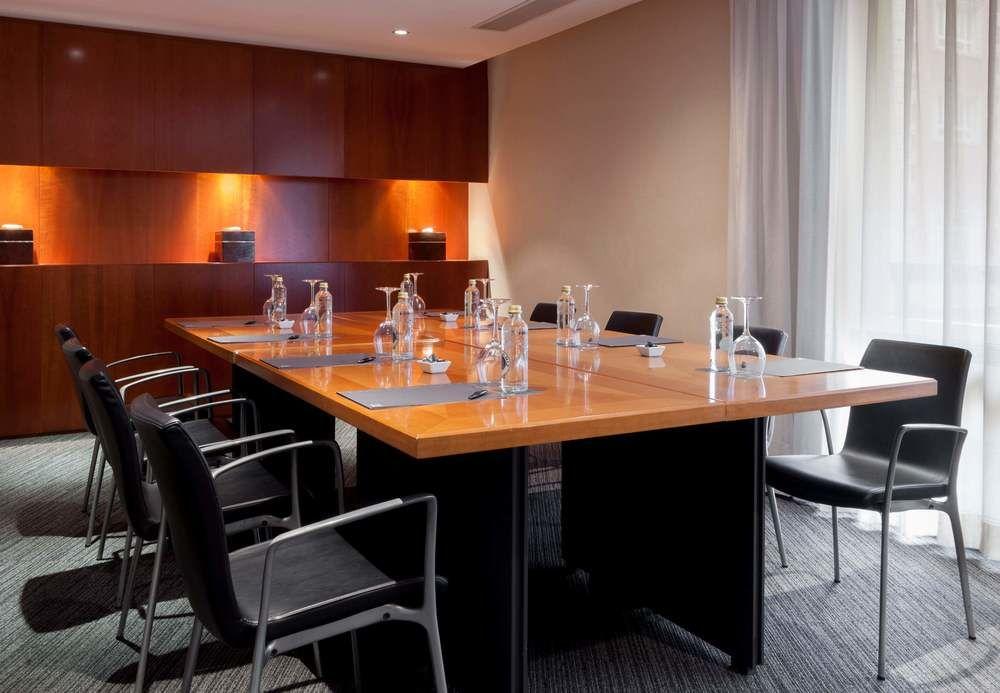 Ac Palacio By Marriott Hotell
