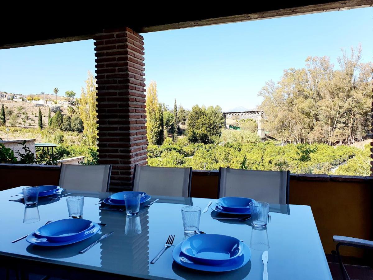 Feriehus Casa Rural - Serrano House Málaga
