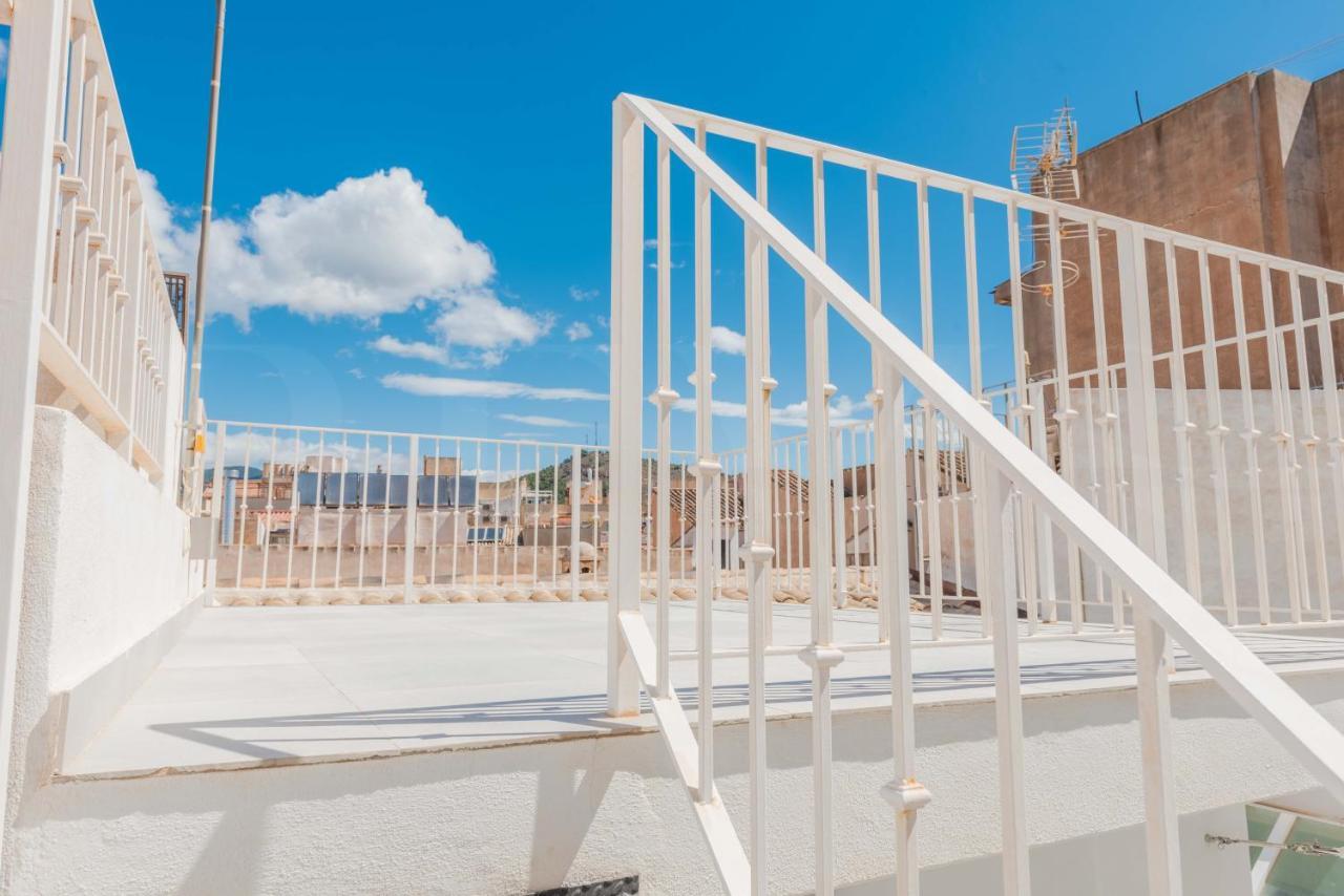 Penthouse & Private Rooftop In The Heart Of By Rems Apartment *