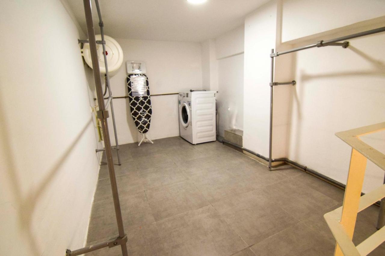 Apartment Letmalaga Economy Young Clemens Malaga