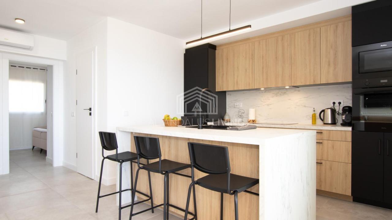 Appartement Panoramic Sea Views And Direct Access To The Beach From The Community In Torrenueva