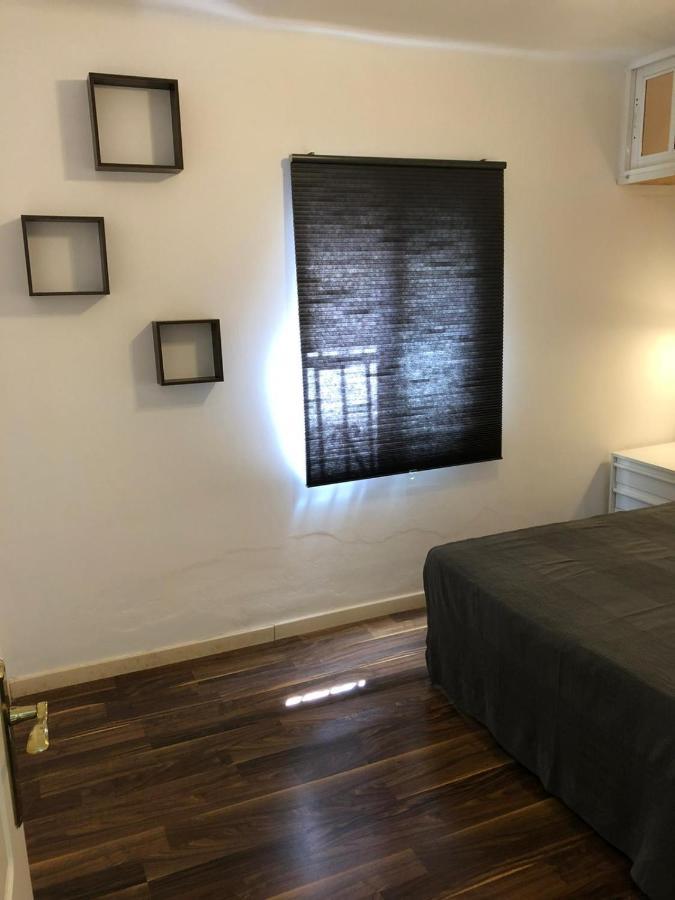 Precioso Piso Con Patio A 200m De La Playa * Malaga