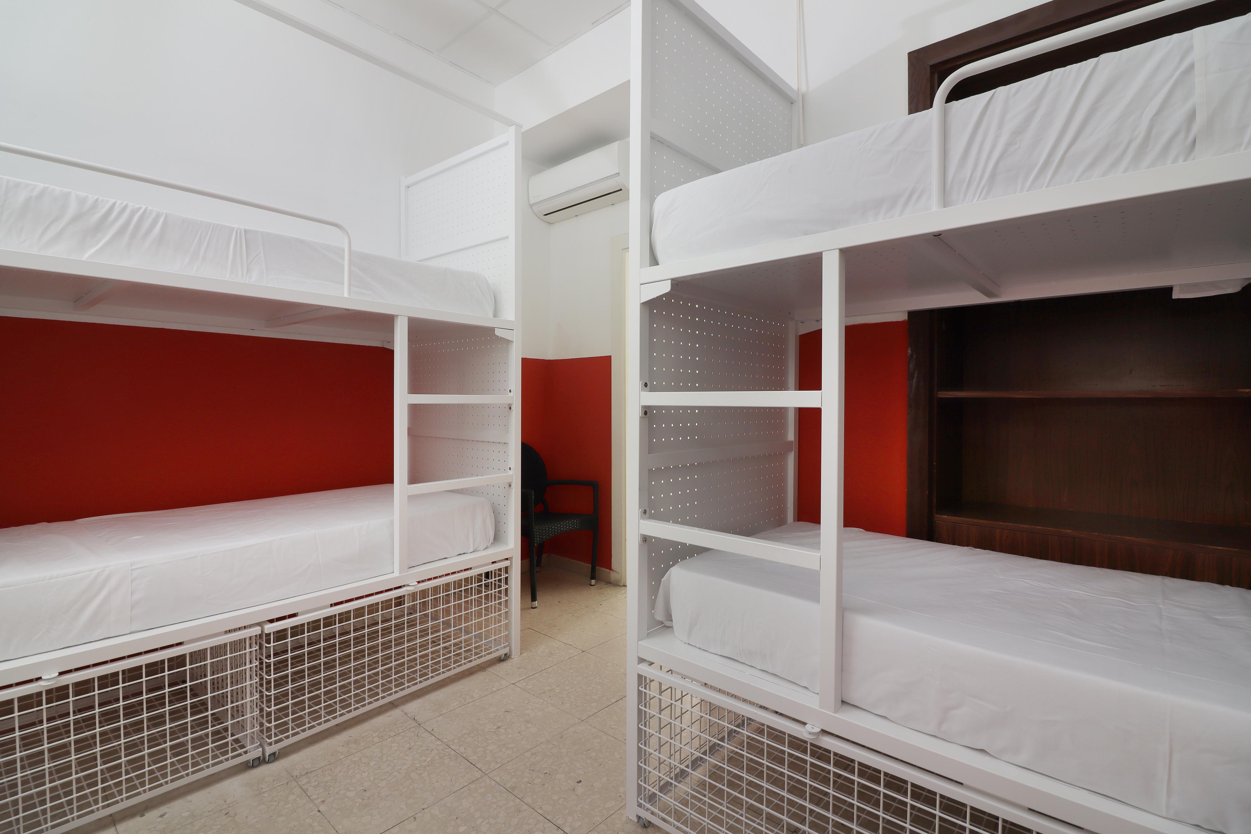 Auberge de jeunesse Feel Center