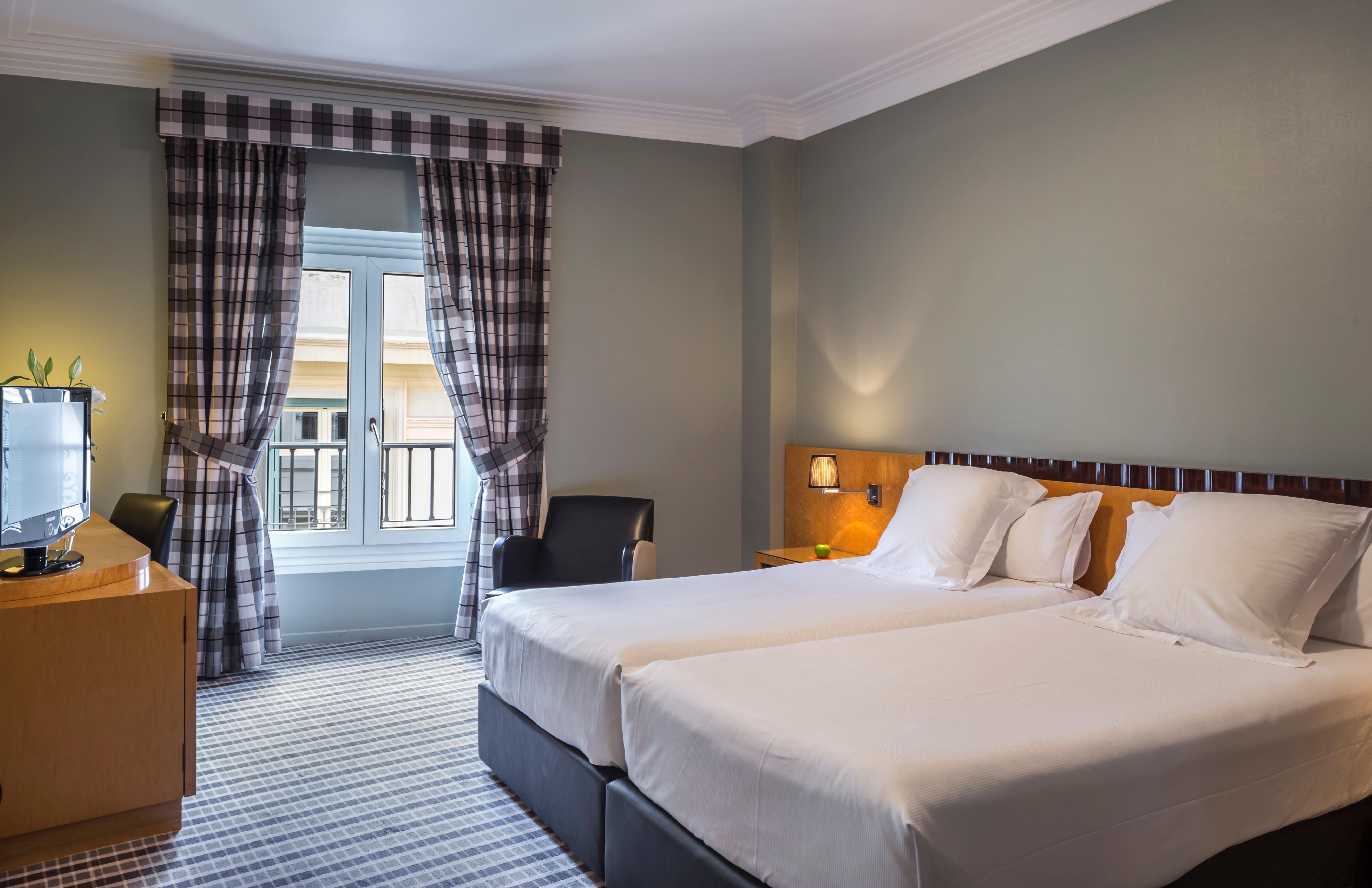 Larios Hotell