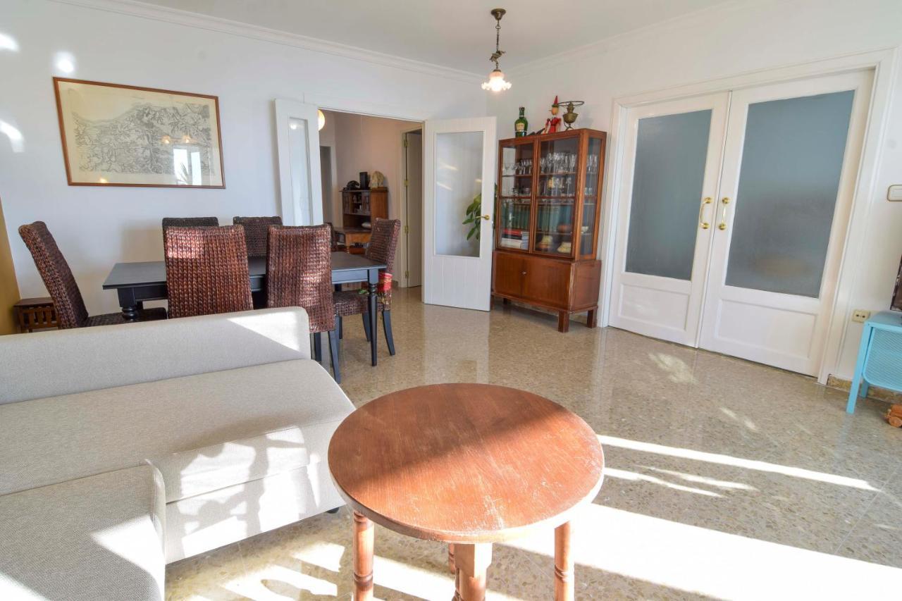 P&p Paseo Maritimo Pablo Ruiz Picasso Apartamento Málaga