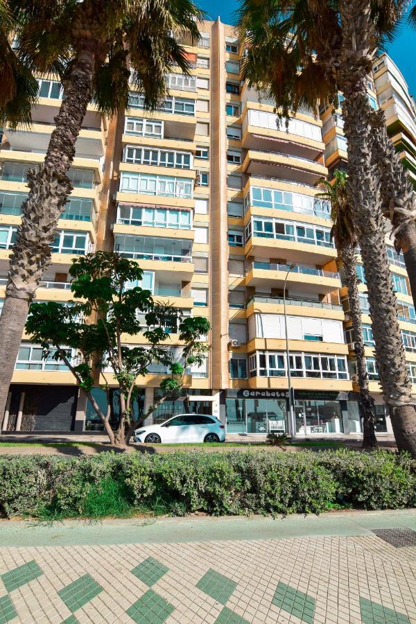 P&p Paseo Maritimo Pablo Ruiz Picasso Apartamento Málaga