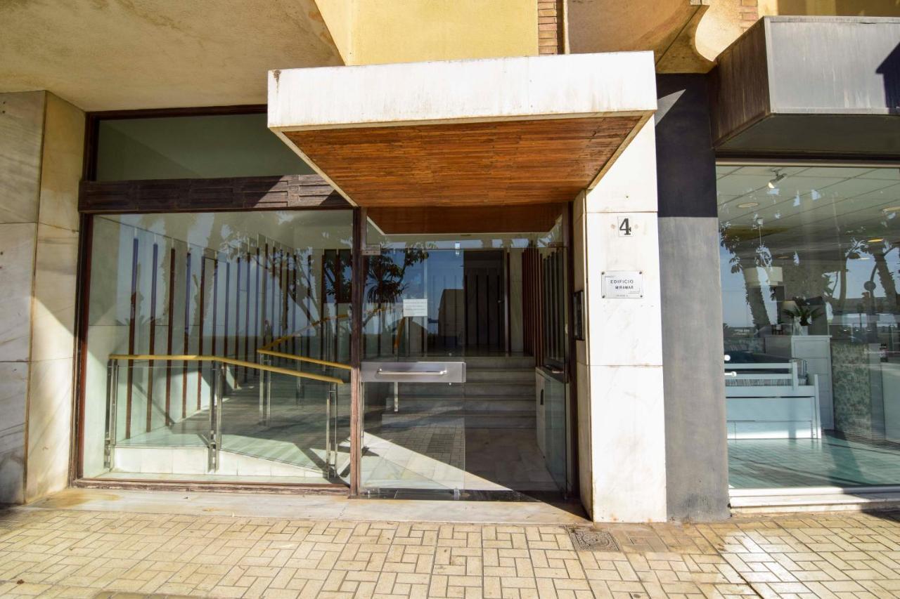 P&p Paseo Maritimo Pablo Ruiz Picasso Apartamento Málaga