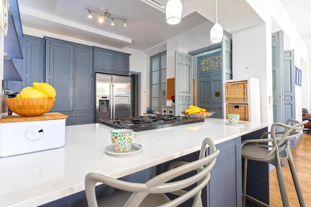 Appartamento -malagasunapts- Luxury Historicalcentre