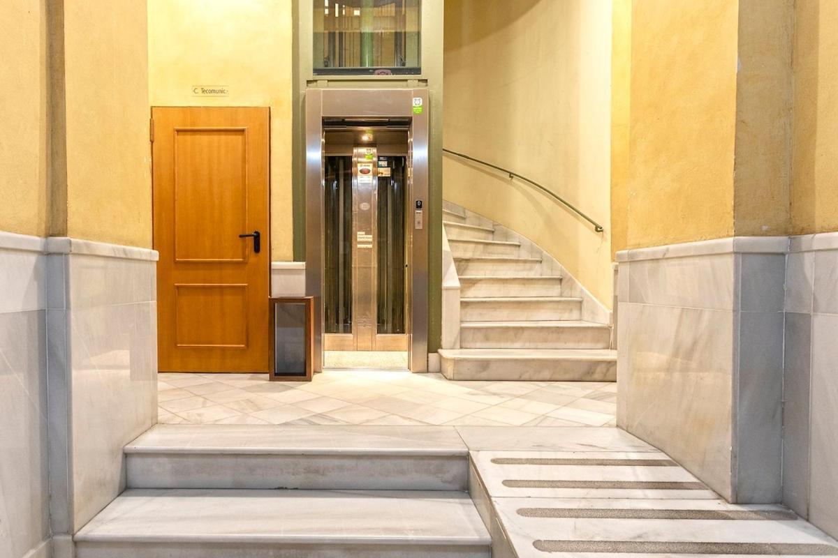 Apartment -malagasunapts- Historic Heart Of Aa Wifi Malaga