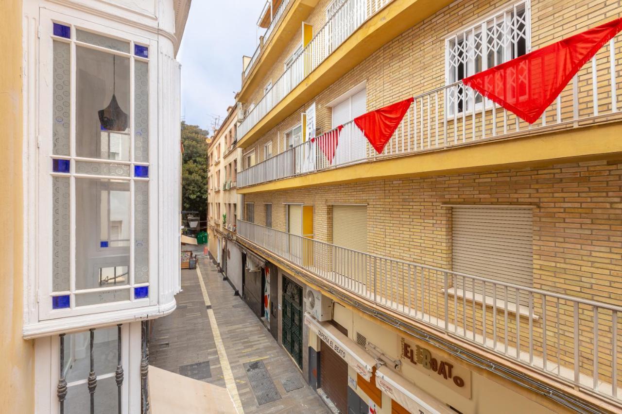 Lejlighed Wonderful With Three Bedrooms And Two Bathrooms In The Center