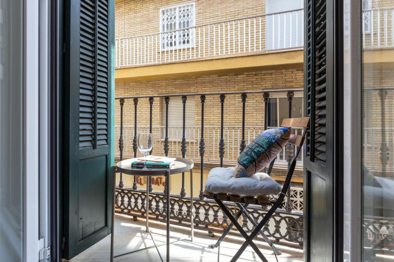 Wonderful With Three Bedrooms And Two Bathrooms In The Center Lejlighed *