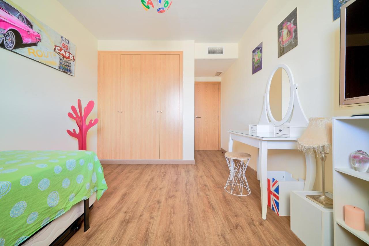 Alterhome Apartamento Con Piscina Maria Zambrano Lägenhet *