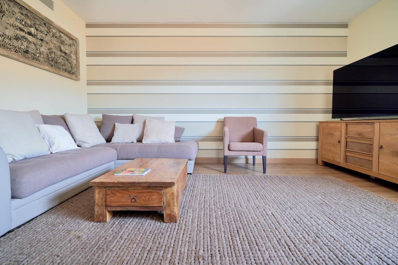 Lägenhet Alterhome Apartamento Con Piscina Maria Zambrano *