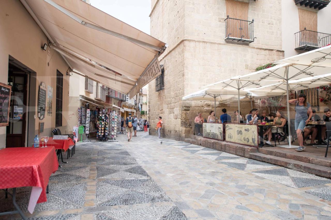 Serene & By Picasso Museum By Rems * Málaga