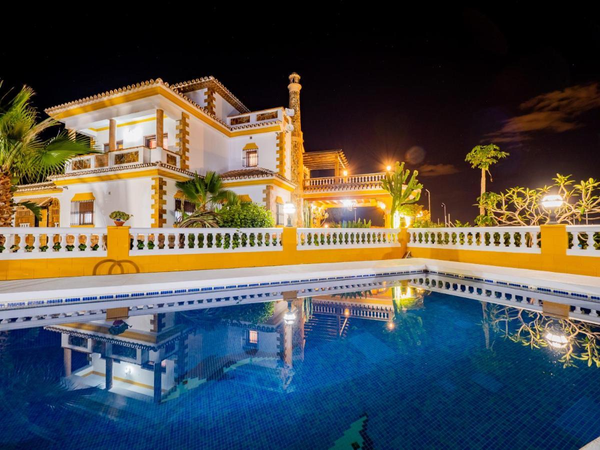 Villa Cubo's Fina Málaga