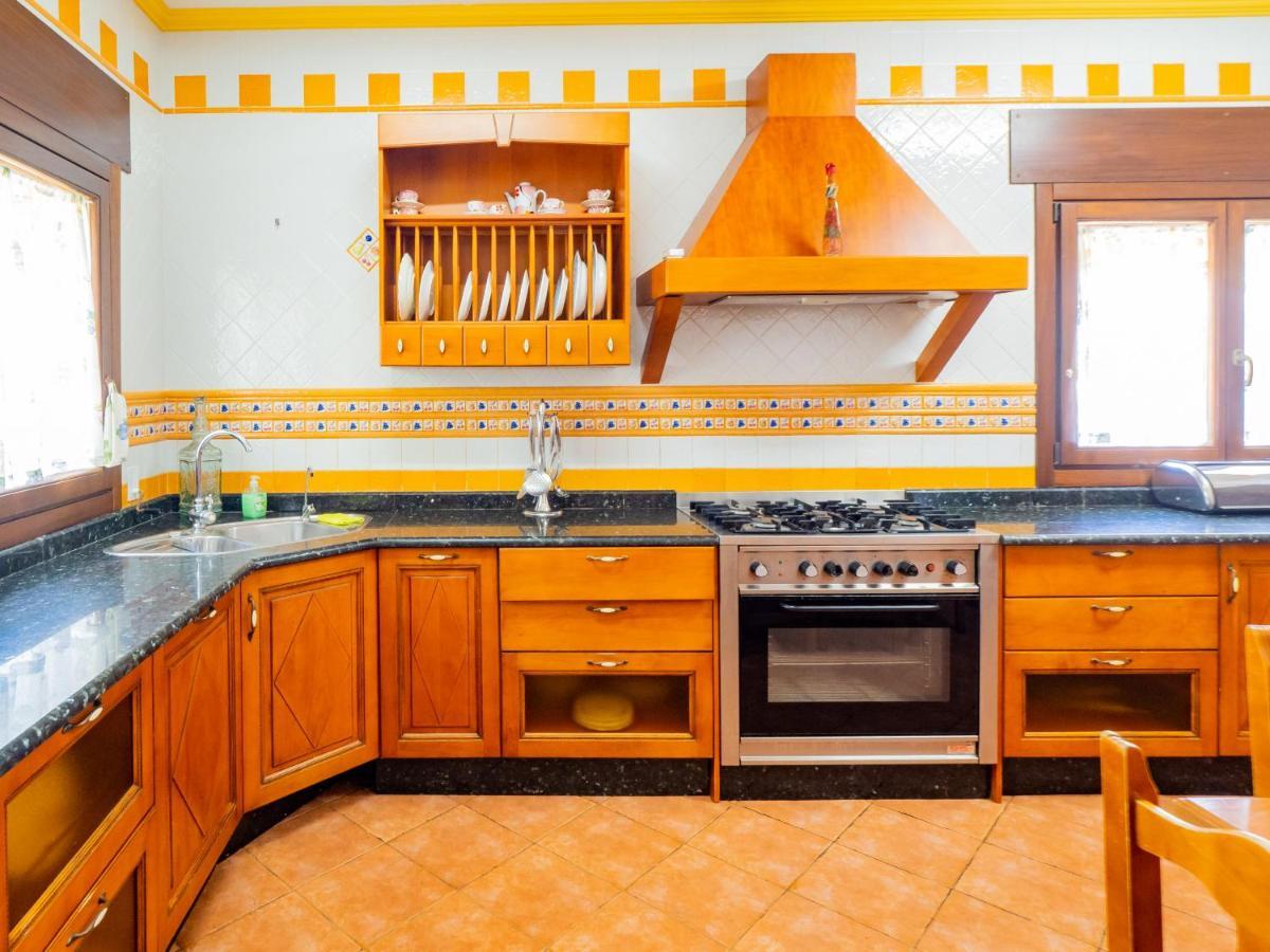 Villa Cubo's Fina