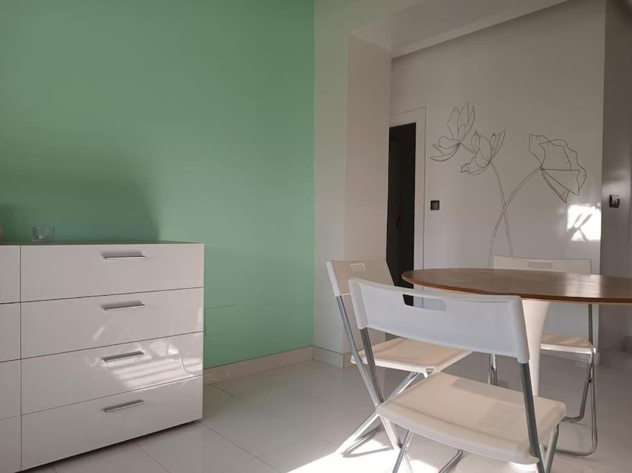Modern Flat For Couple Center Lägenhet Málaga