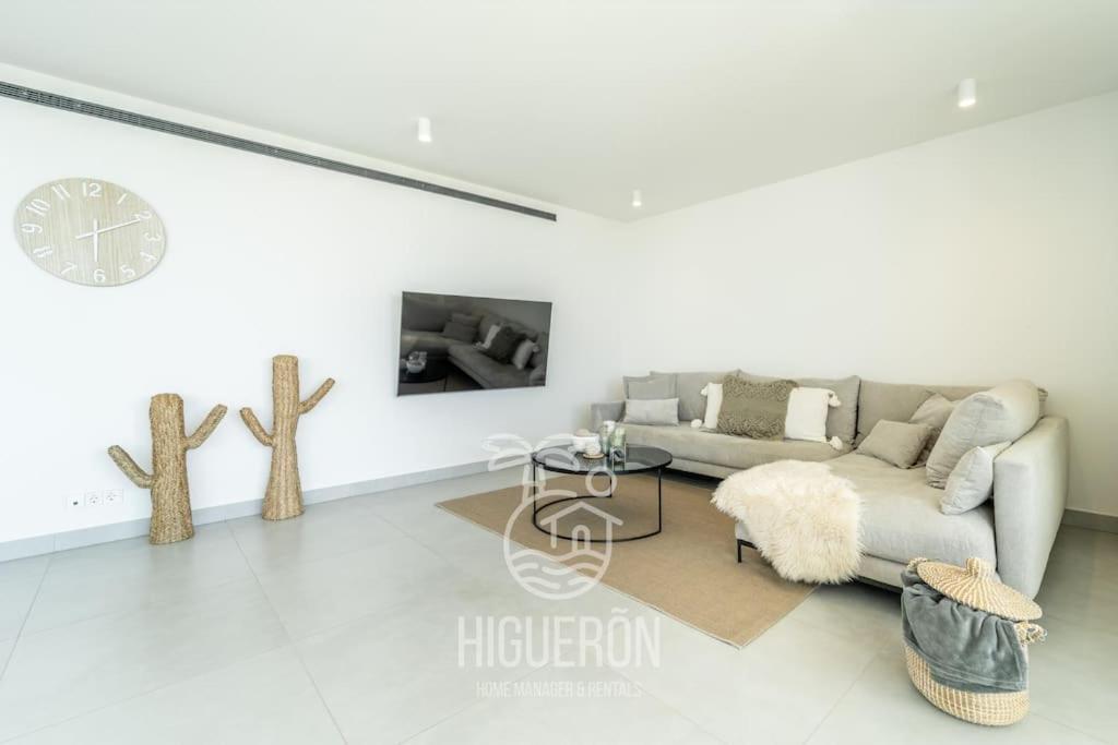 Higueronrentals Garden Jacuzzi Málaga