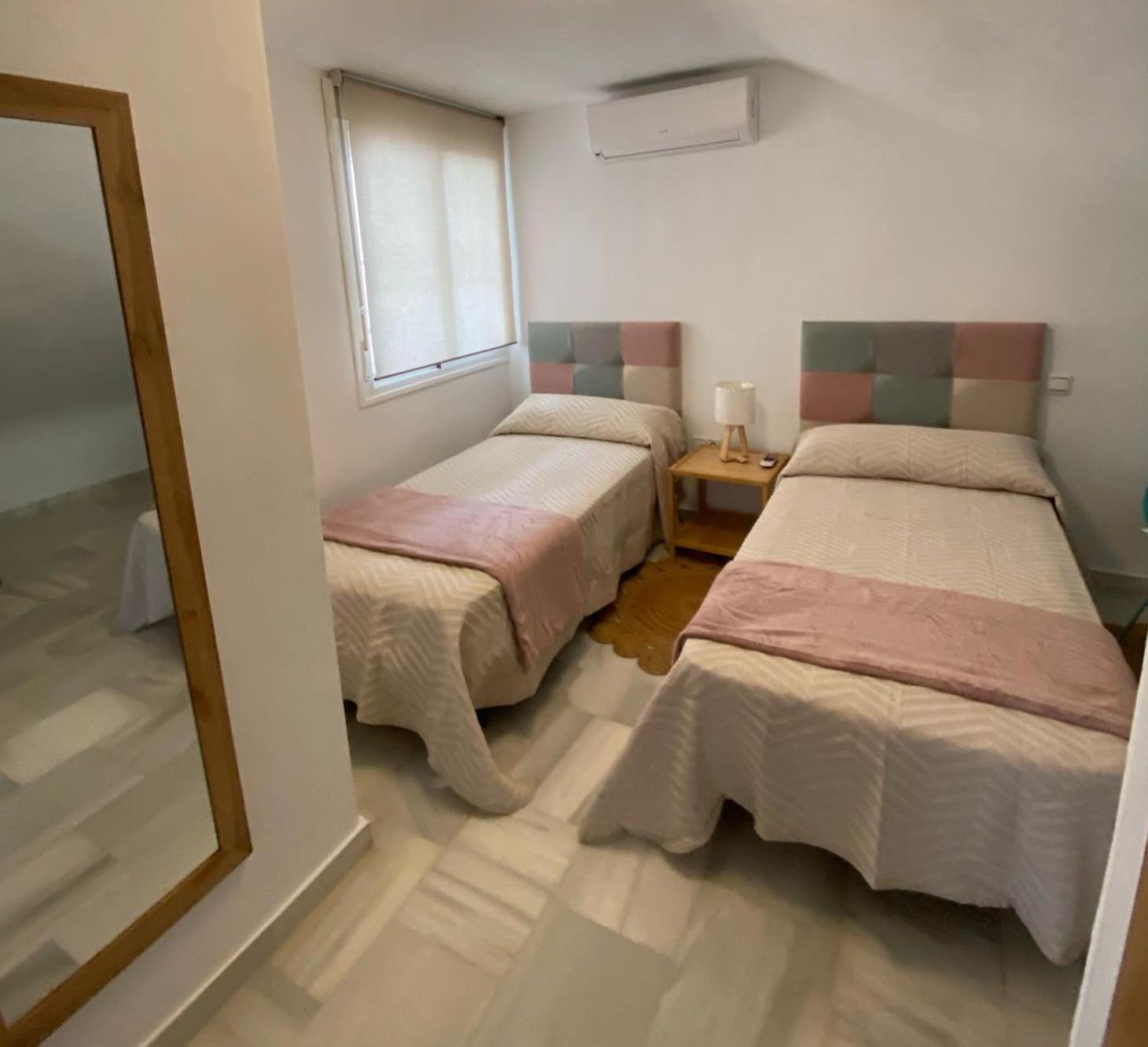 Mandala Attic Lejlighed *