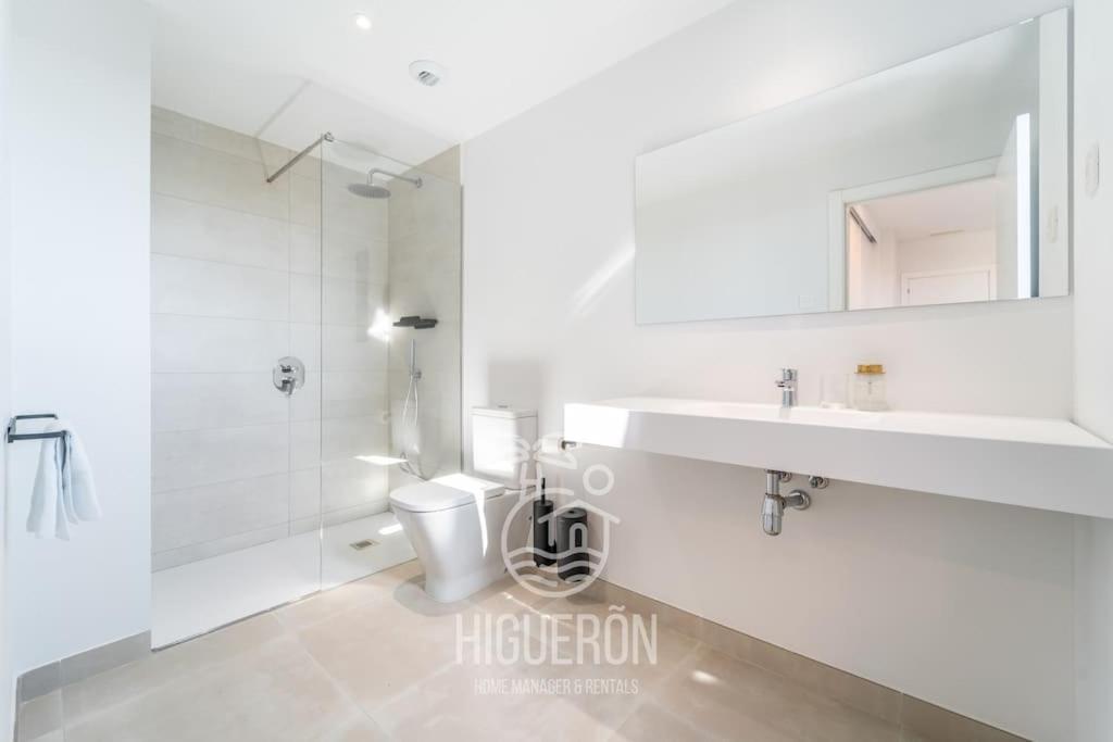 Higueronrentals Twin Appartamento
