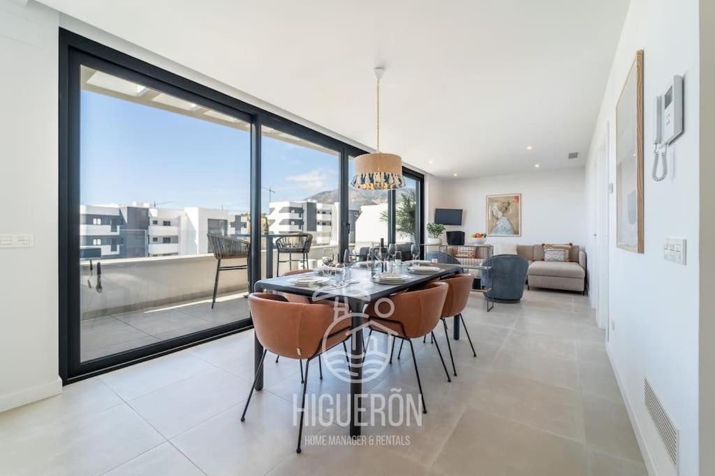 Higueronrentals Twin Appartamento