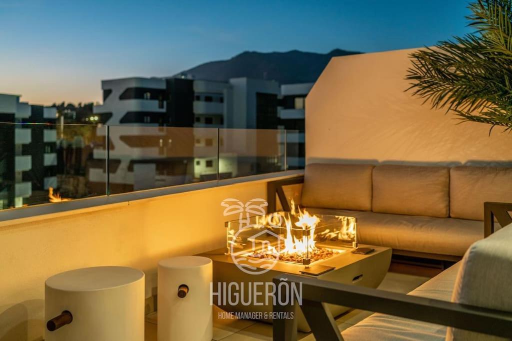 Higueronrentals Twin Appartamento