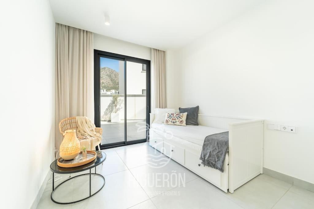 Higueronrentals Garden Jacuzzi Apartamento
