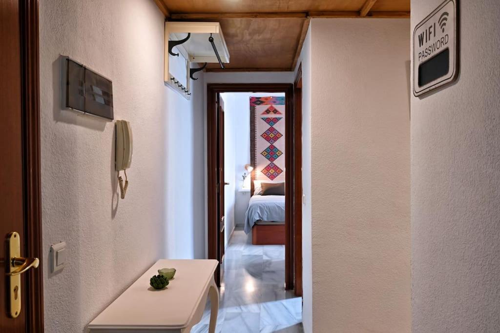 Acogedor 2 Hab Apto En El Centro Apartamento *