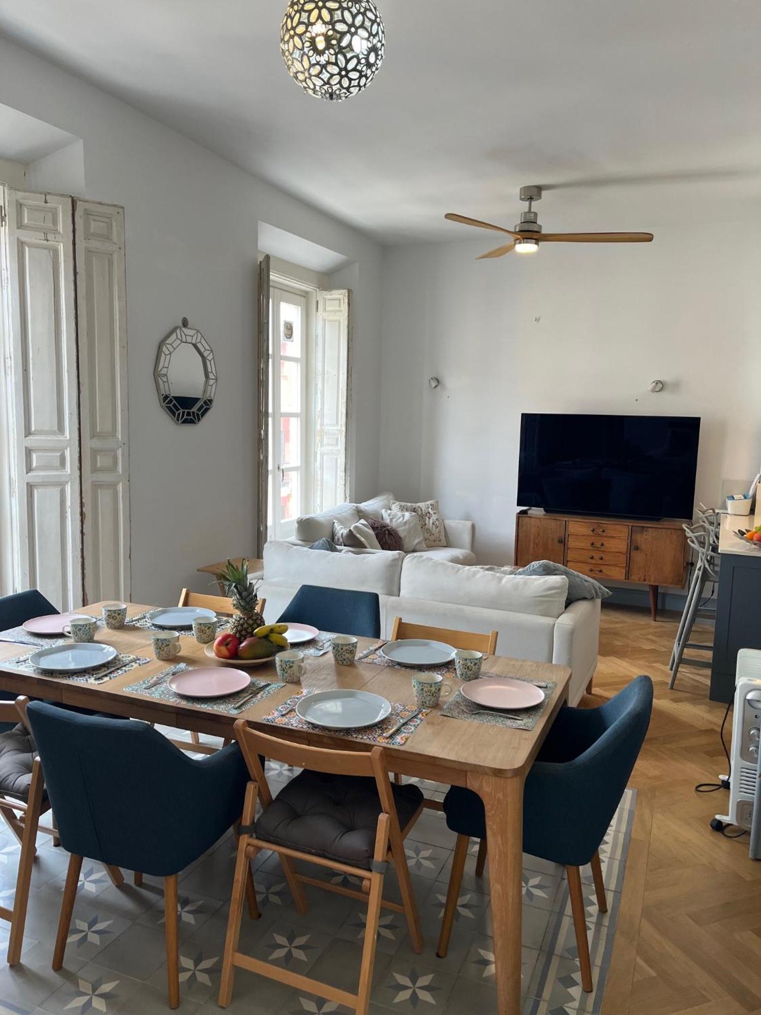 -malagasunapts- Luxury Historicalcentre Appartamento *