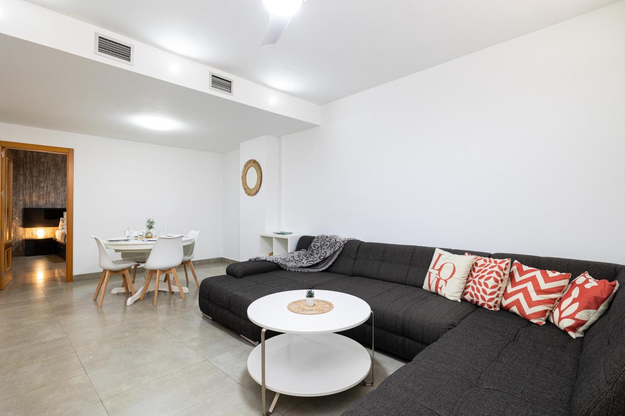 Appartement H2m Alta 20 Smart Tv Air Conditioning *
