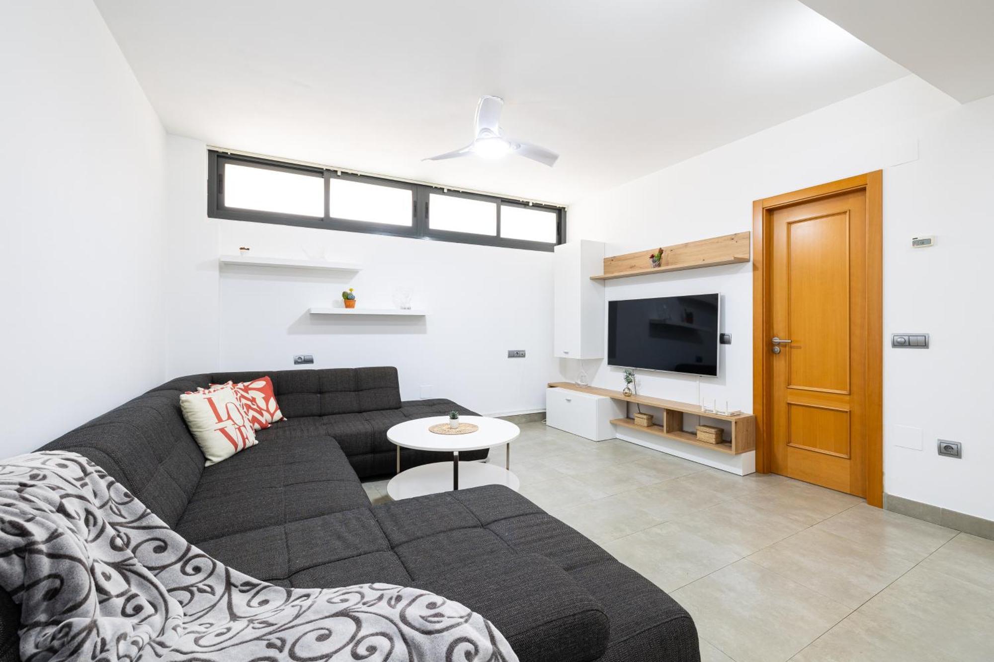 H2m Alta 20 Smart Tv Air Conditioning Appartement