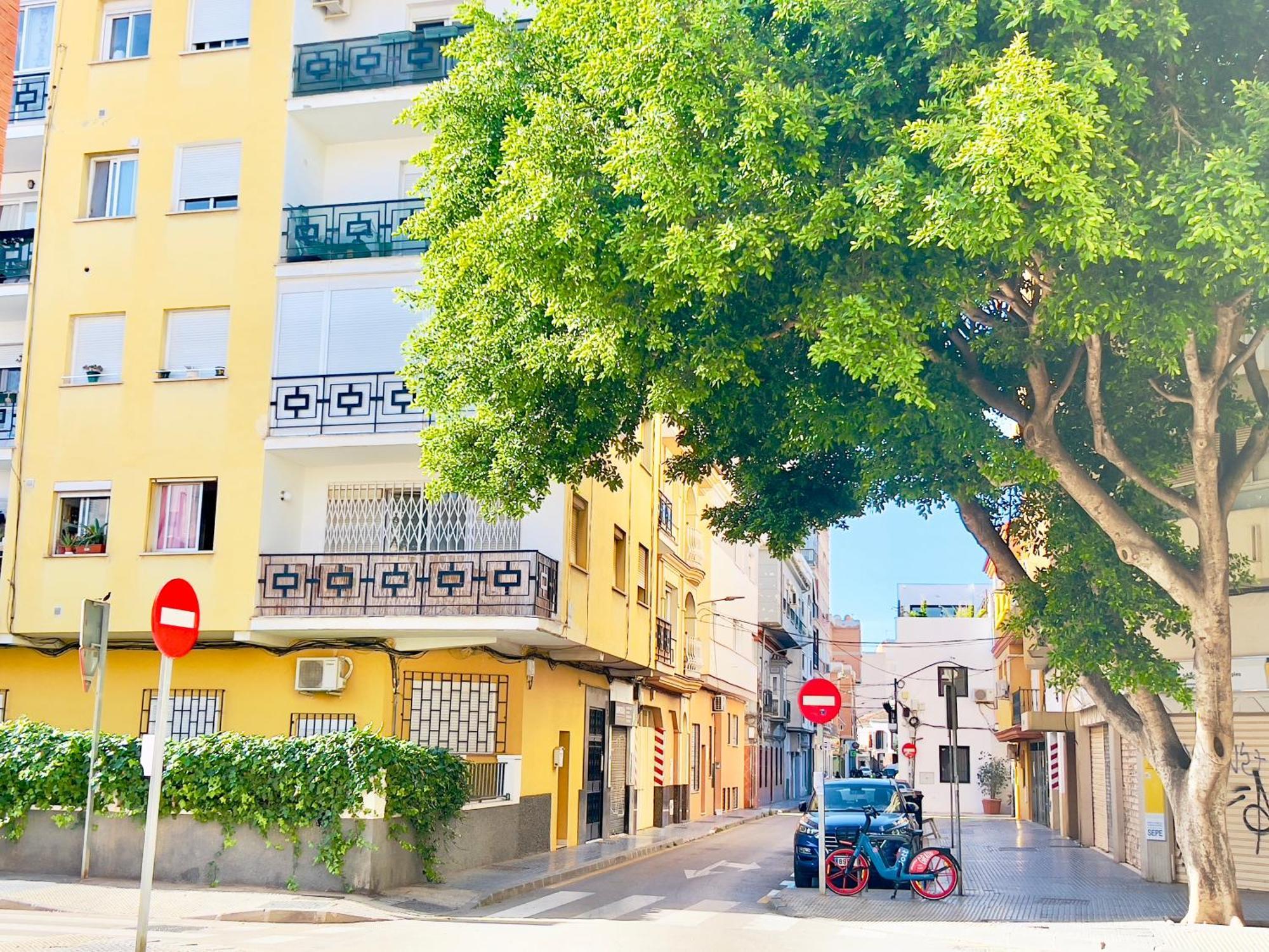 Amplio Y Tranquilo A 10 Min Del Centro
