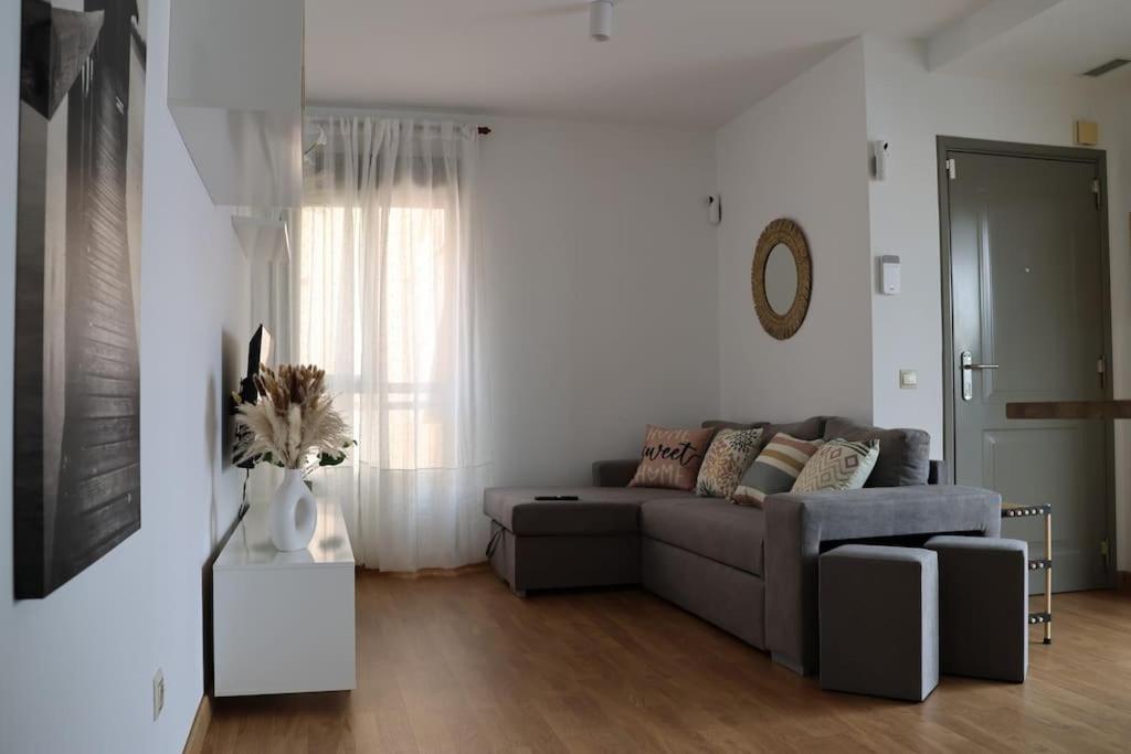 Cms Center Penthouse With Sunny Terrace & Parking Apartamento Málaga