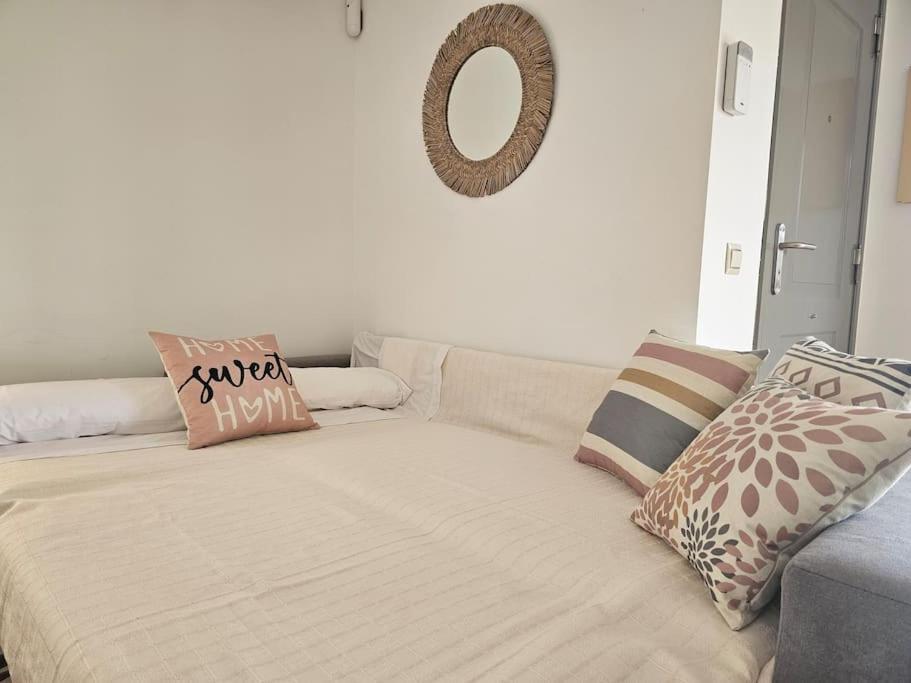 Cms Center Penthouse With Sunny Terrace & Parking Apartamento
