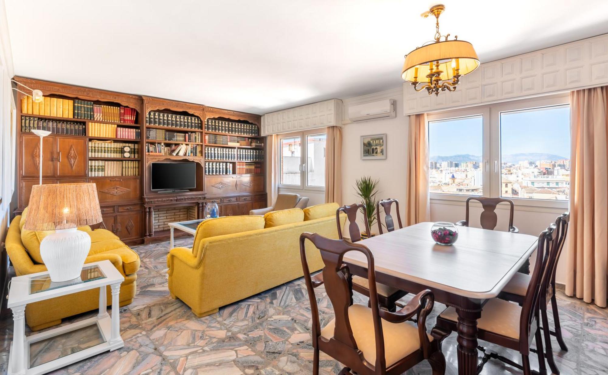 Appartamento Wintowinrentals Centrico Y Luminoso En El Corazon De Málaga