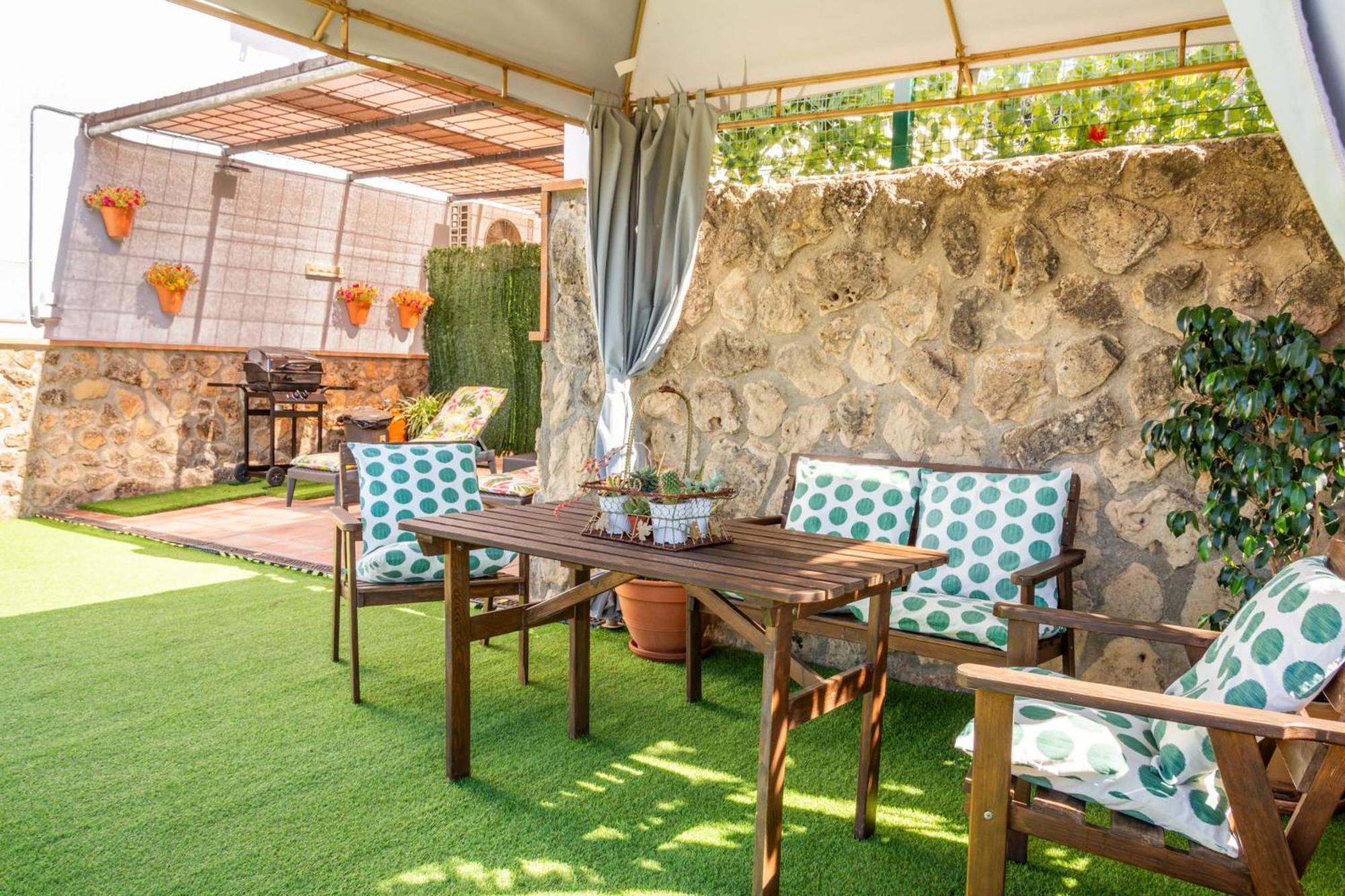 Charming In Prados 45 M² With Pool Appartement