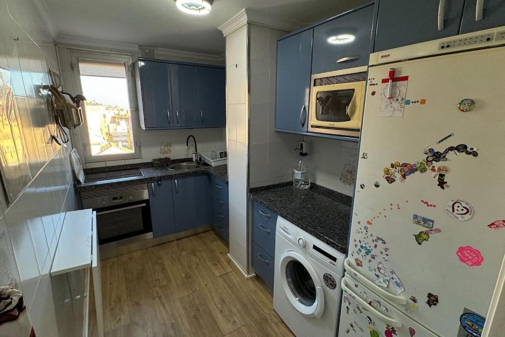 Apartamento Charming With Mountain Views Málaga