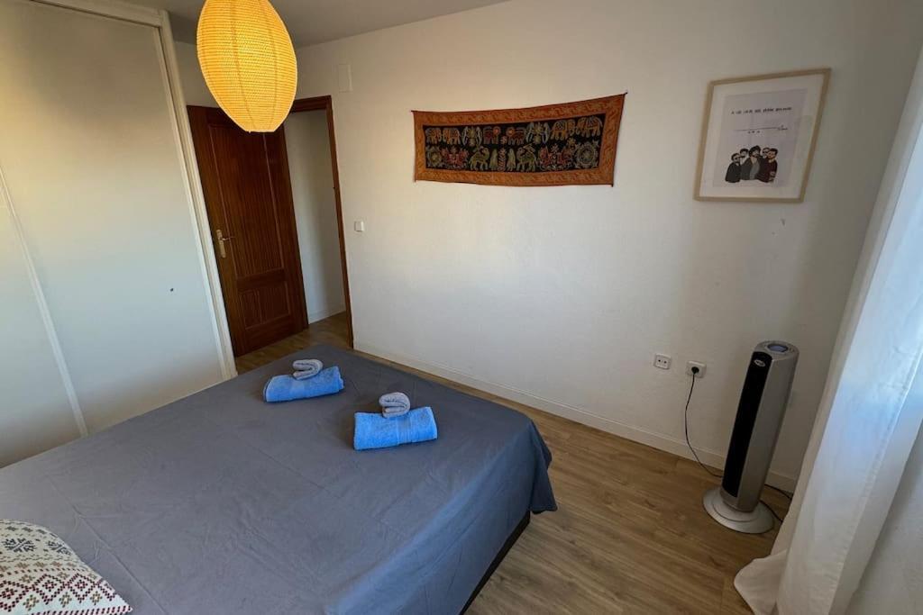 Apartamento Charming With Mountain Views Málaga