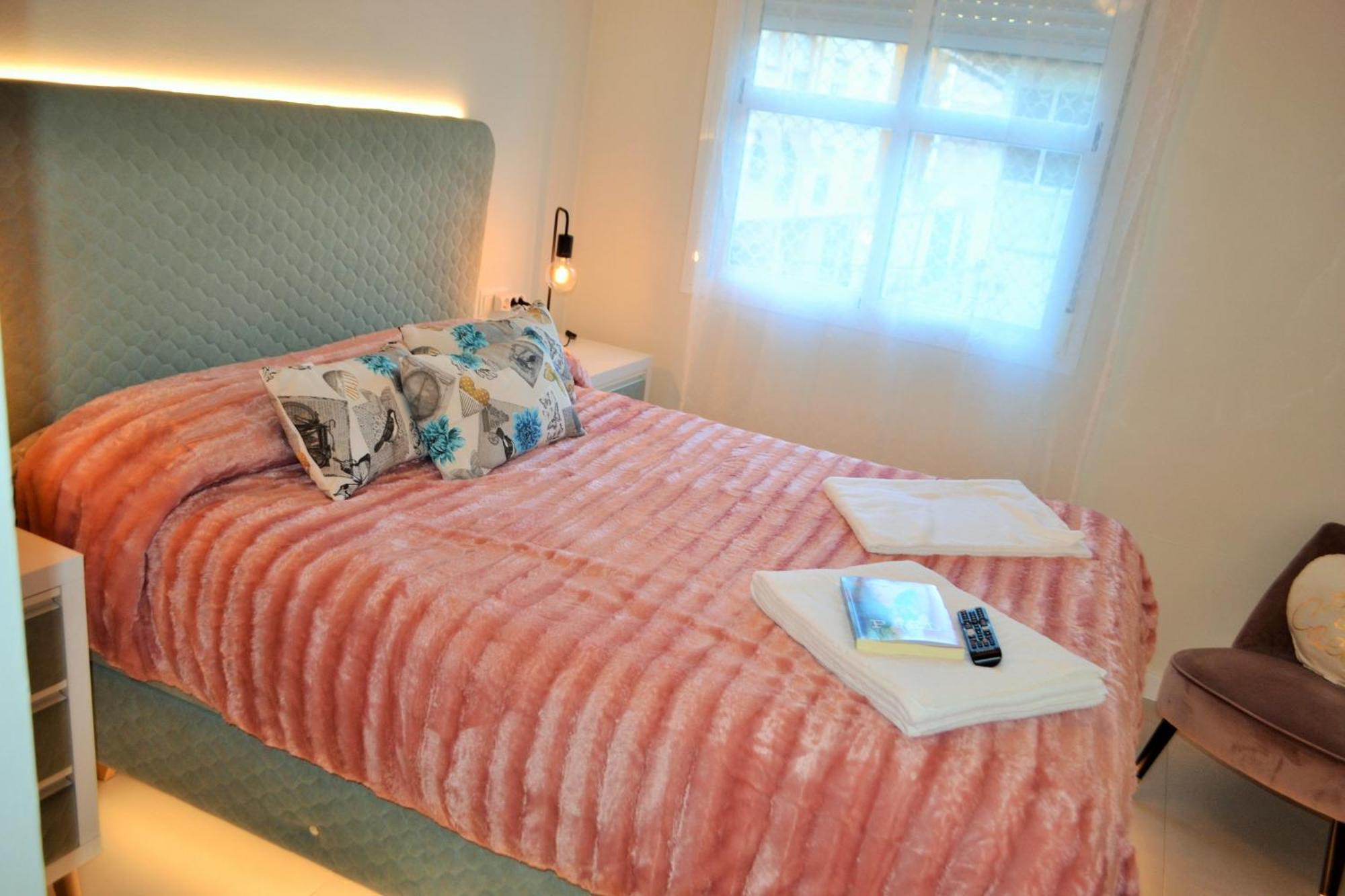 Fantastico Saturno Centro Hospitales Apartamento *