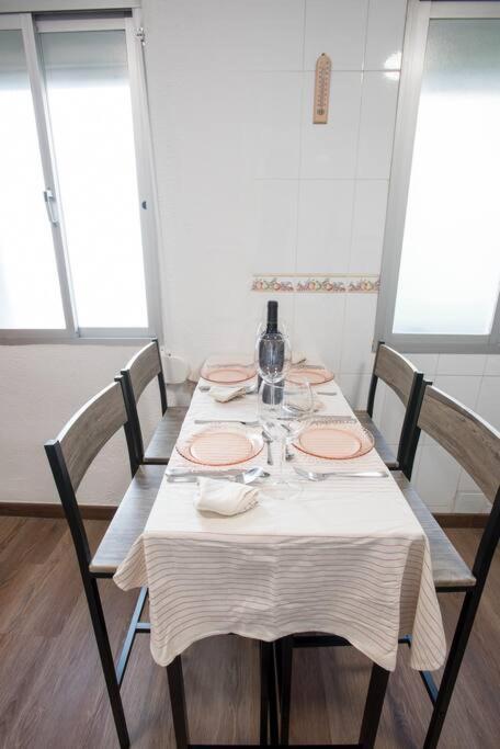 Cepero Center 4 Homestay