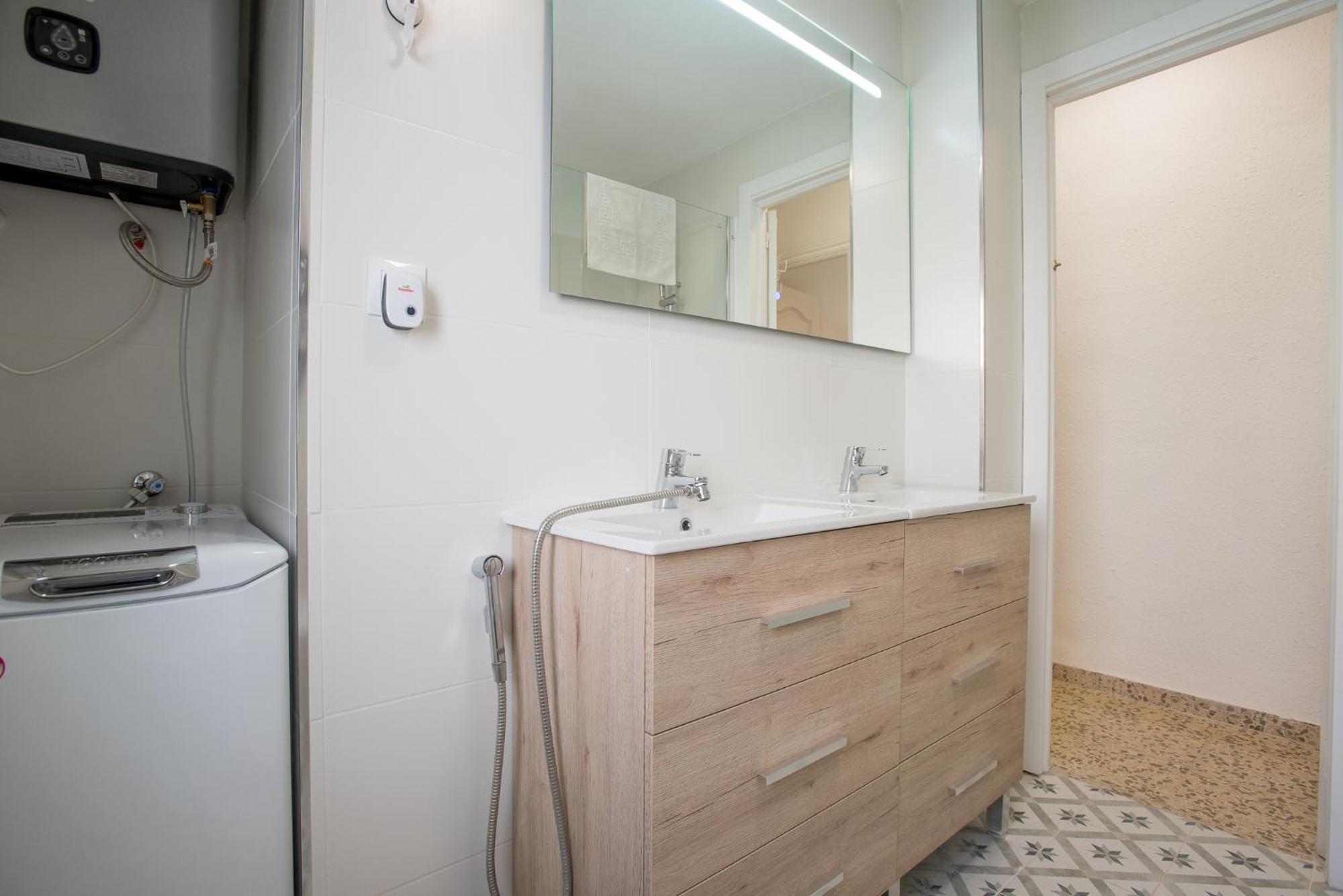 Cepero Center 1 Privat overnatting *