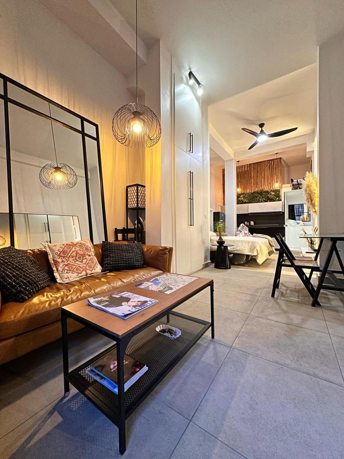 Bonito Al Lado Del Centro De Apartamento