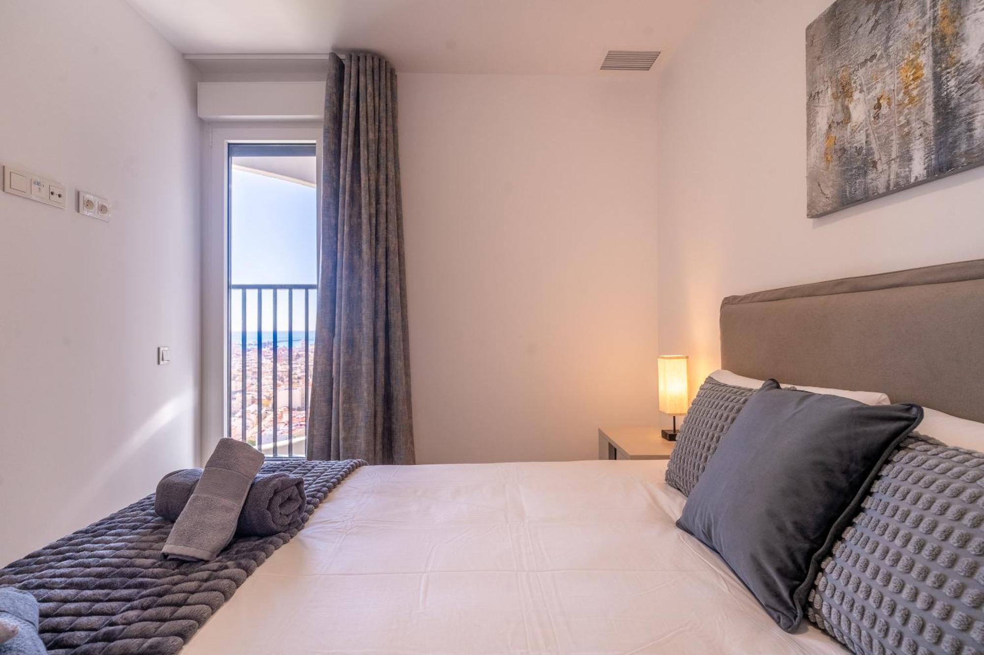 Xpce Urban 15 Skyline - Parking Free Apartamento Málaga