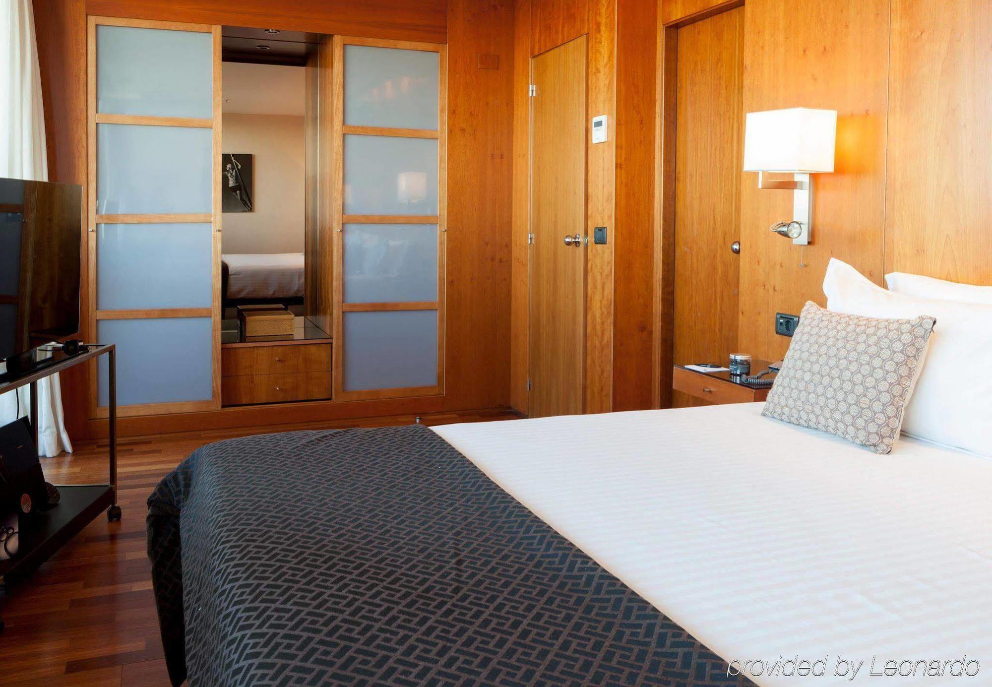 Hotell Ac Palacio By Marriott 4*