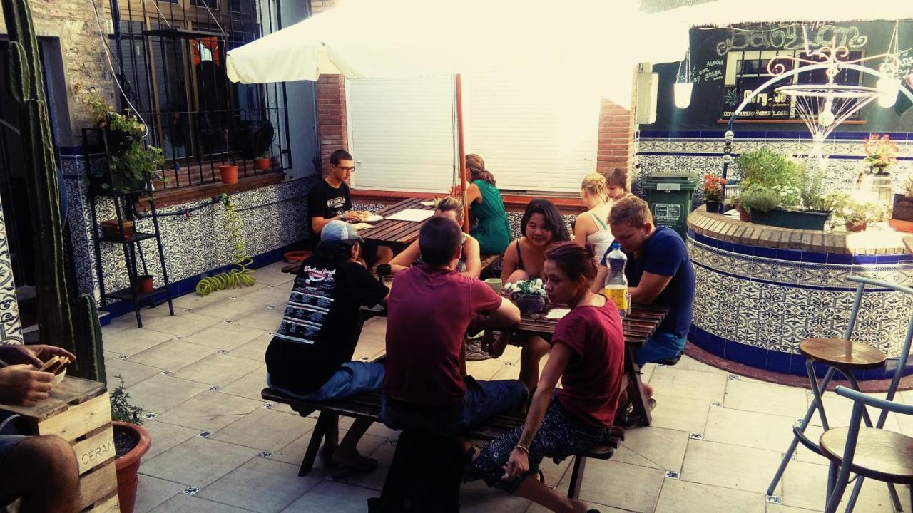 Hostal Casa Babylon Backpakers *